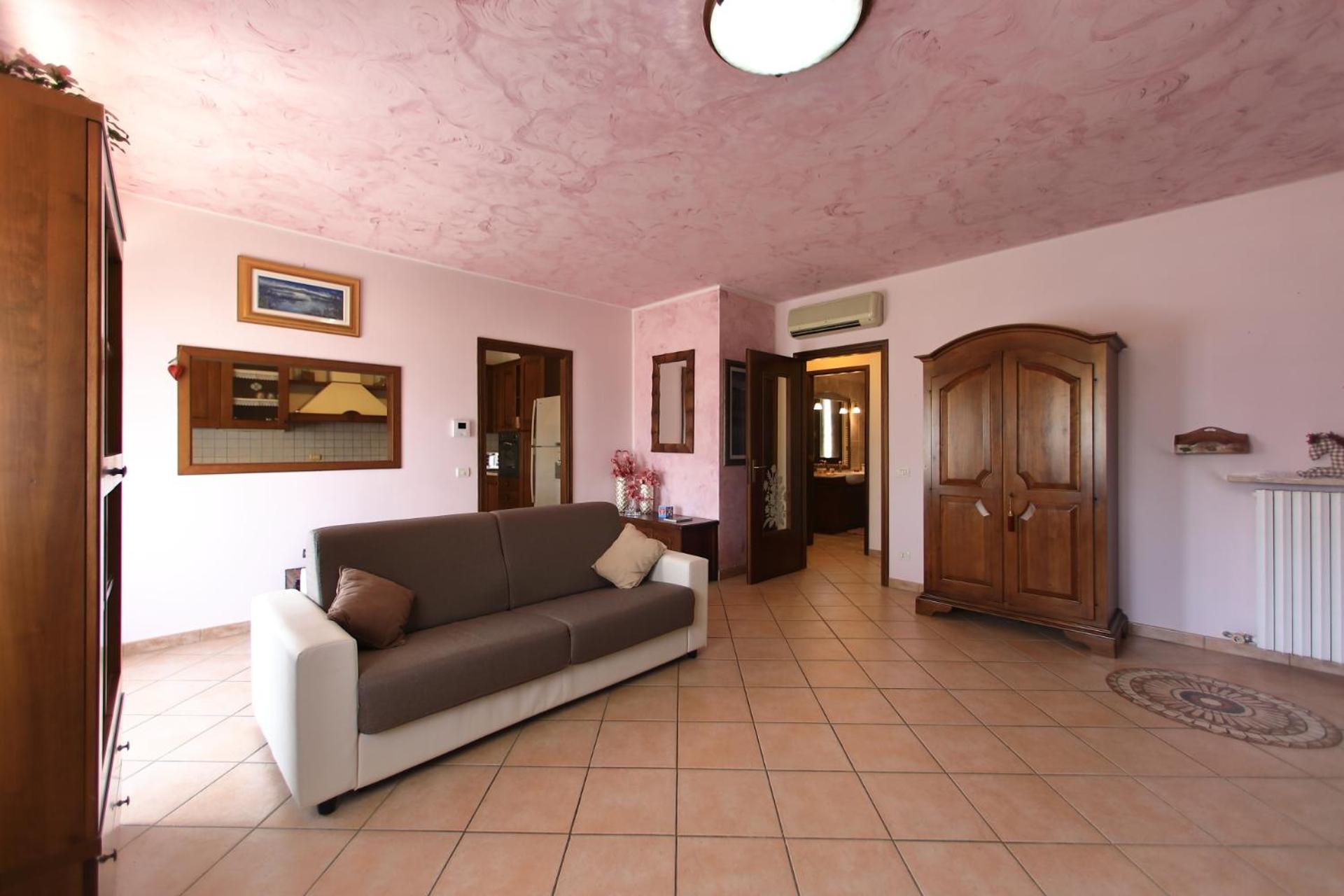 Residenza Franca Villa Valeggio sul Mincio Luaran gambar