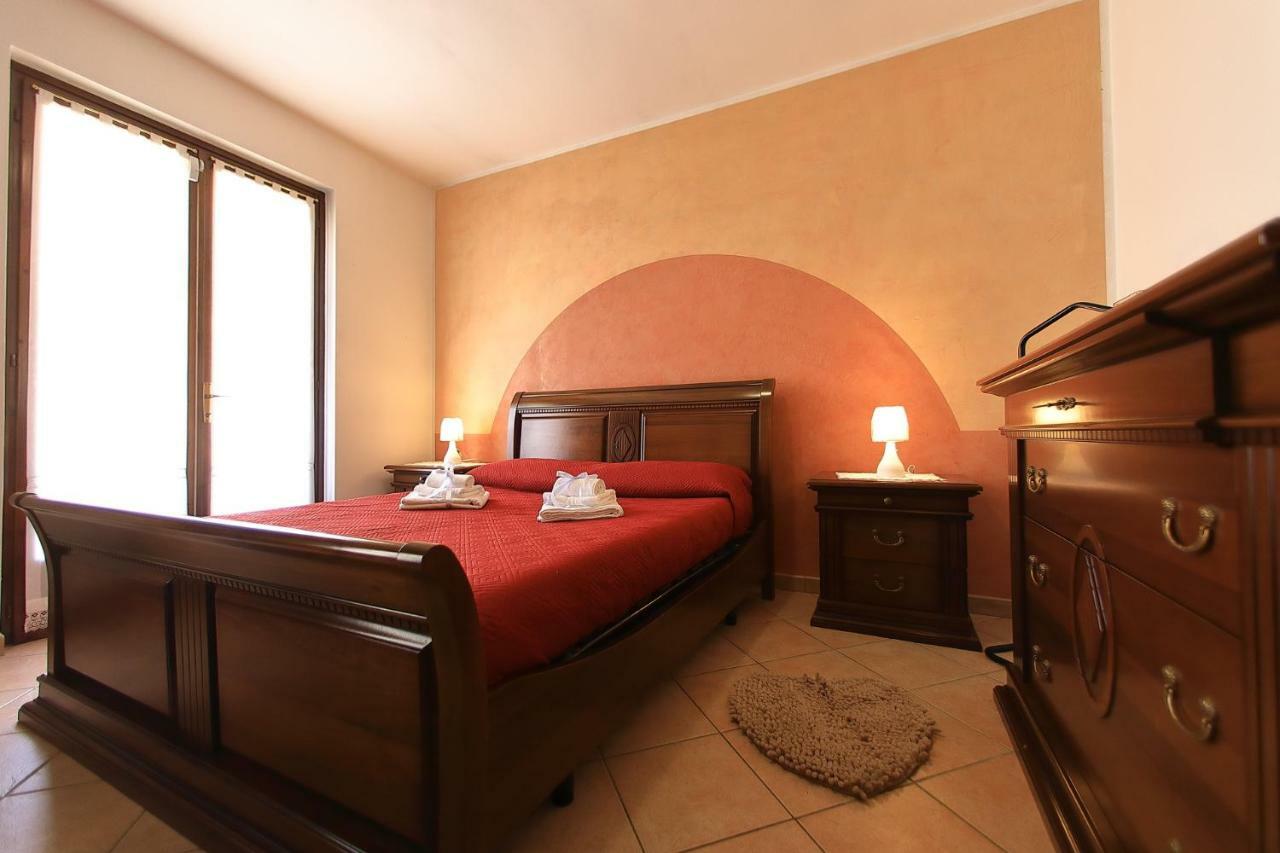 Residenza Franca Villa Valeggio sul Mincio Luaran gambar