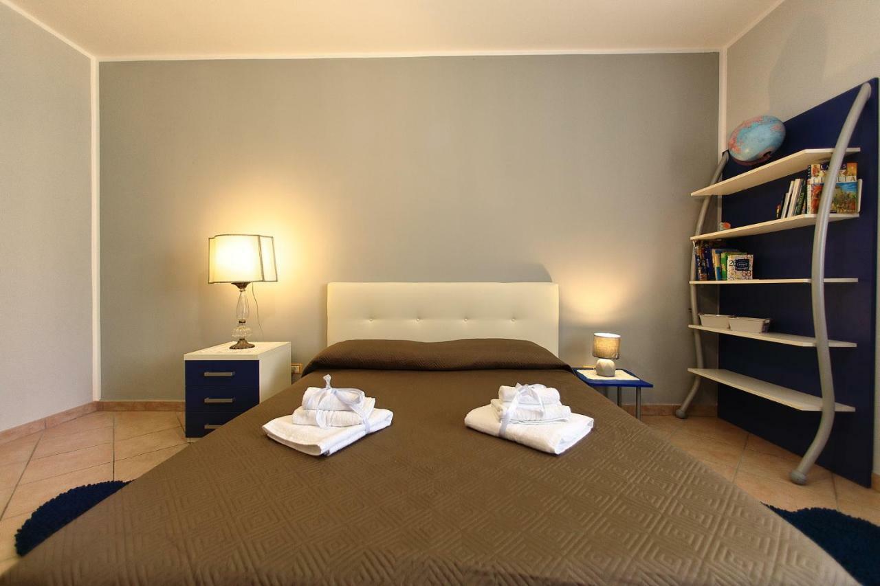 Residenza Franca Villa Valeggio sul Mincio Luaran gambar
